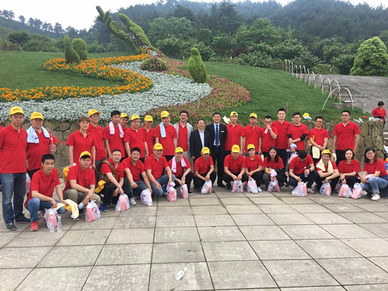 登山比赛.jpg